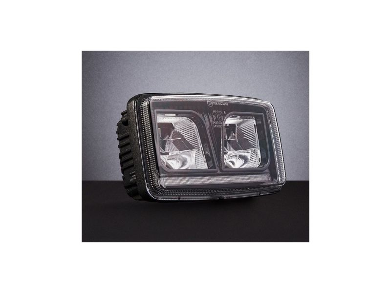 LAMPA PRZEDNIA ŚWIATŁO DROGOWE LED JOHN DEERE 9-32V 68W TT.16622