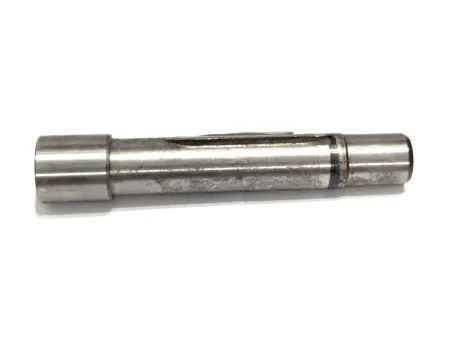WAŁEK POMPY WYWAŻANIA MASSEY FERGUSON 32731127 