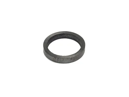 GNIAZDO ZAWORU WYDECHOWEGO MASSEY FERGUSON 33124426 