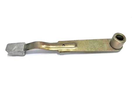 DŹWIGNIA REGULACJI POZYCJI MF3 MF4 MASSEY FERGUSON 1870341M91 