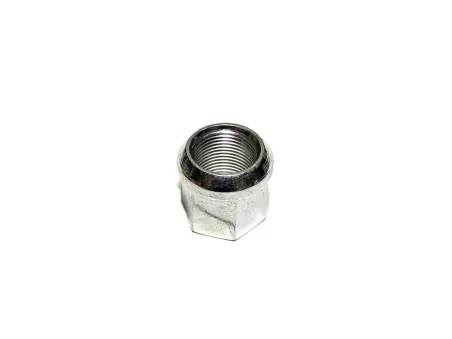 NAKRĘTKA TARCZY KOŁA TYLNEGO M22x1,5 ZETOR 973645 