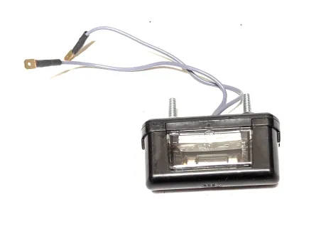 LAMPA TABLICY REJESTRACYJNEJ ZETOR 935579 