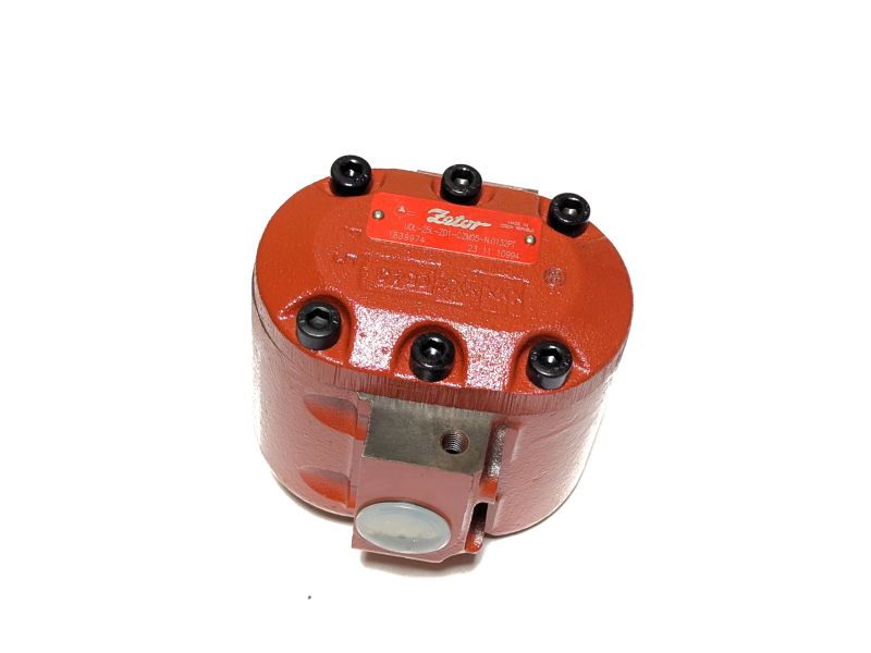 POMPA PODNOŚNIKA HYDRAULICZNA ZETOR 70114610