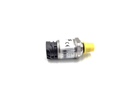 CZUJNIK CIŚNIENIA DEUTZ-FAHR 090075926