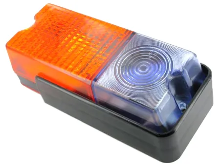 LAMPA ZESPOLONA PRZEDNIA ZETOR 62115803 
