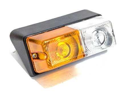 LAMPA PRZEDNIA/TYLNA KIERUNKOWSKAZ METALOWA T25 WLADIMIREC