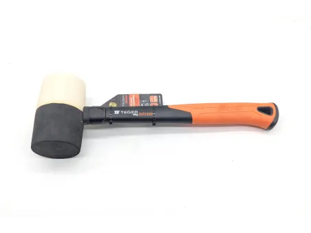 MŁOTEK GUMOWY FIBERGLASS 680G TEGER 
